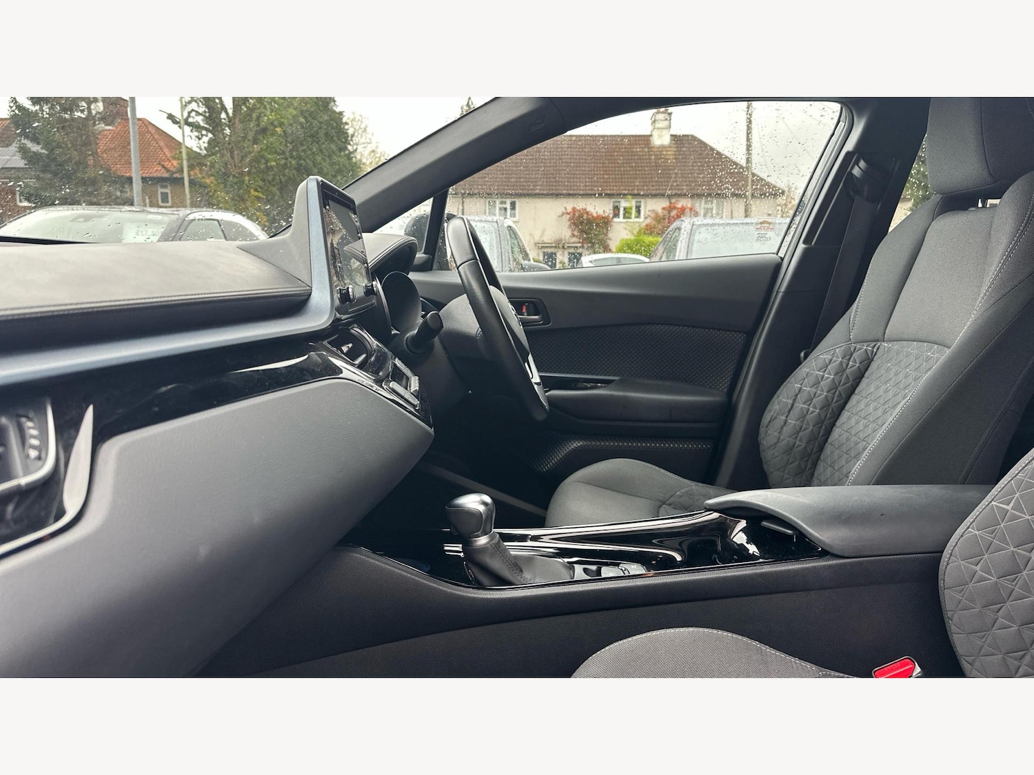 Used Toyota C-HR 2021 for sale - 76423125: Photo 12