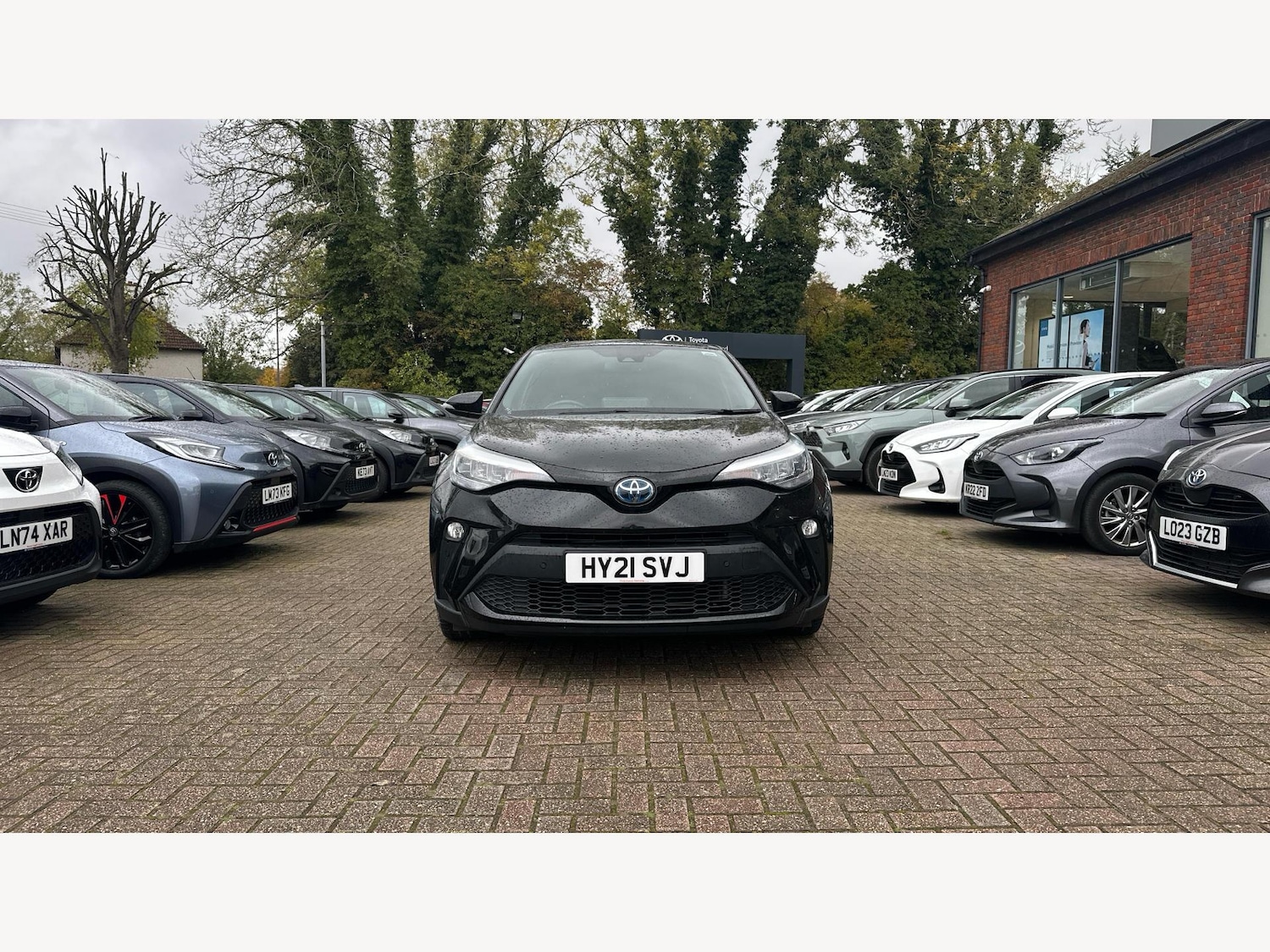 Used Toyota C-HR 2021 for sale - 76423125: Photo 17