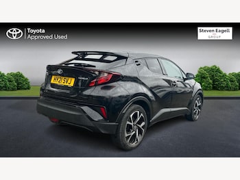 Used Toyota C-HR 2021 for sale - 76423125: Photo