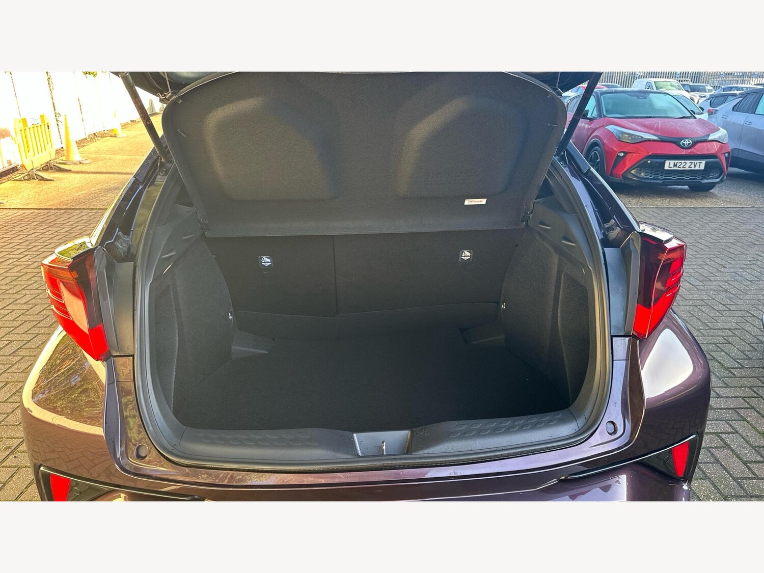 Used Toyota C-HR 2022 for sale - 77525077: Photo 16