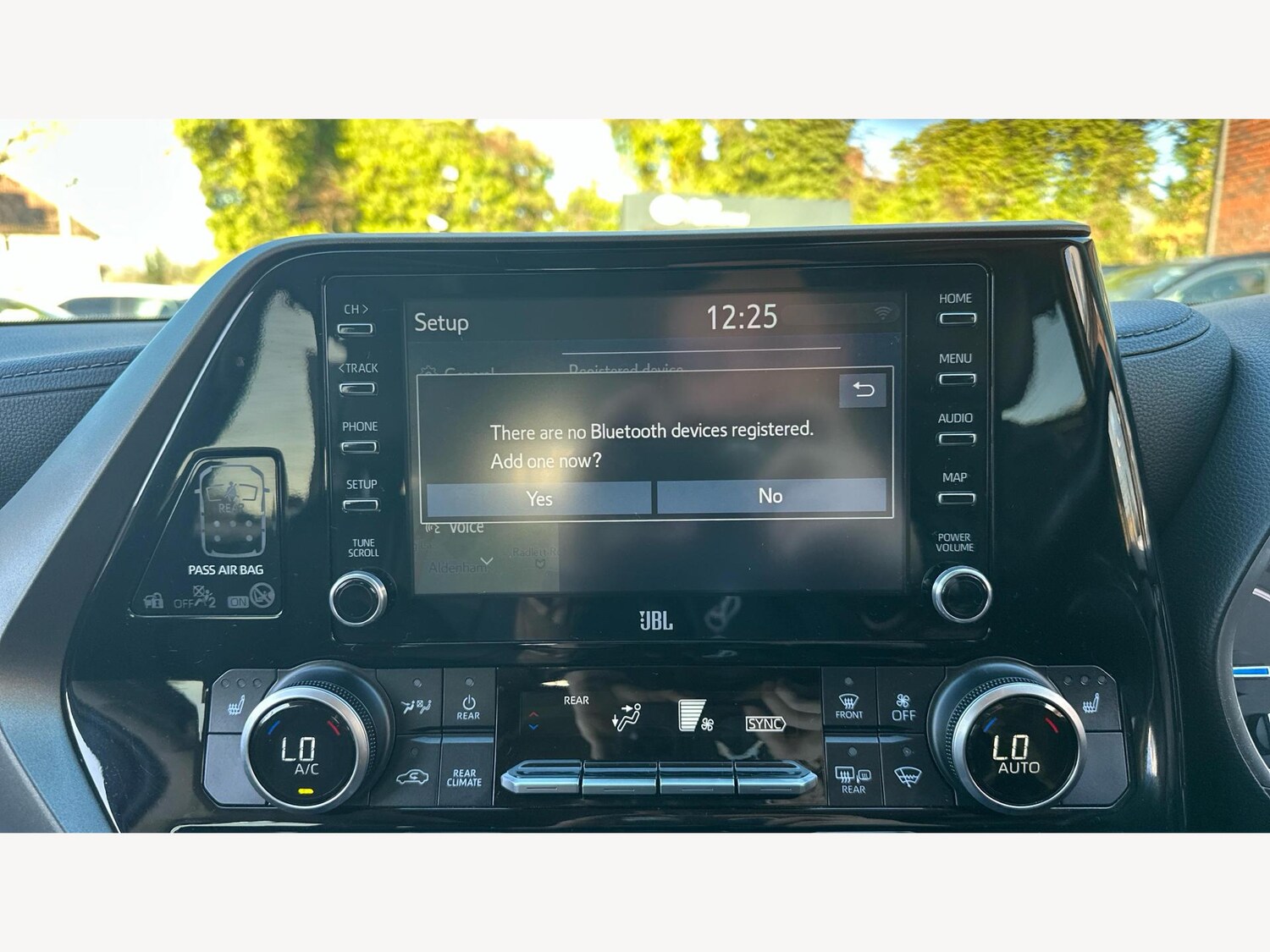 Used Toyota Highlander 2021 for sale - 76976451: Photo 22