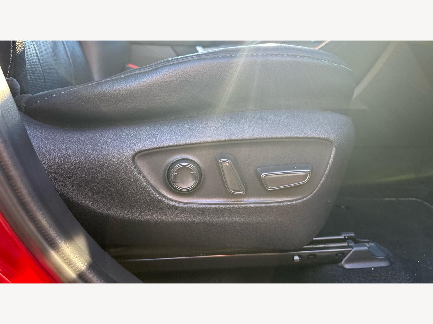 Used Toyota Highlander 2021 for sale - 76976451: Photo 26