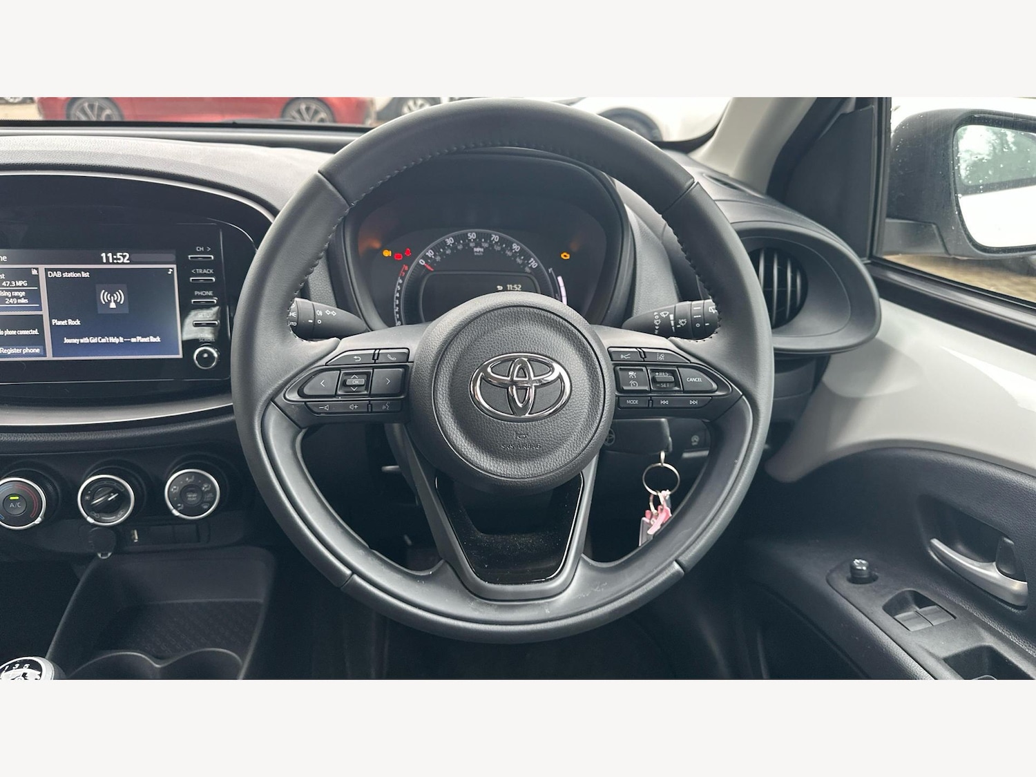 Used Toyota Aygo X 2024 for sale - 77331281: Photo 8