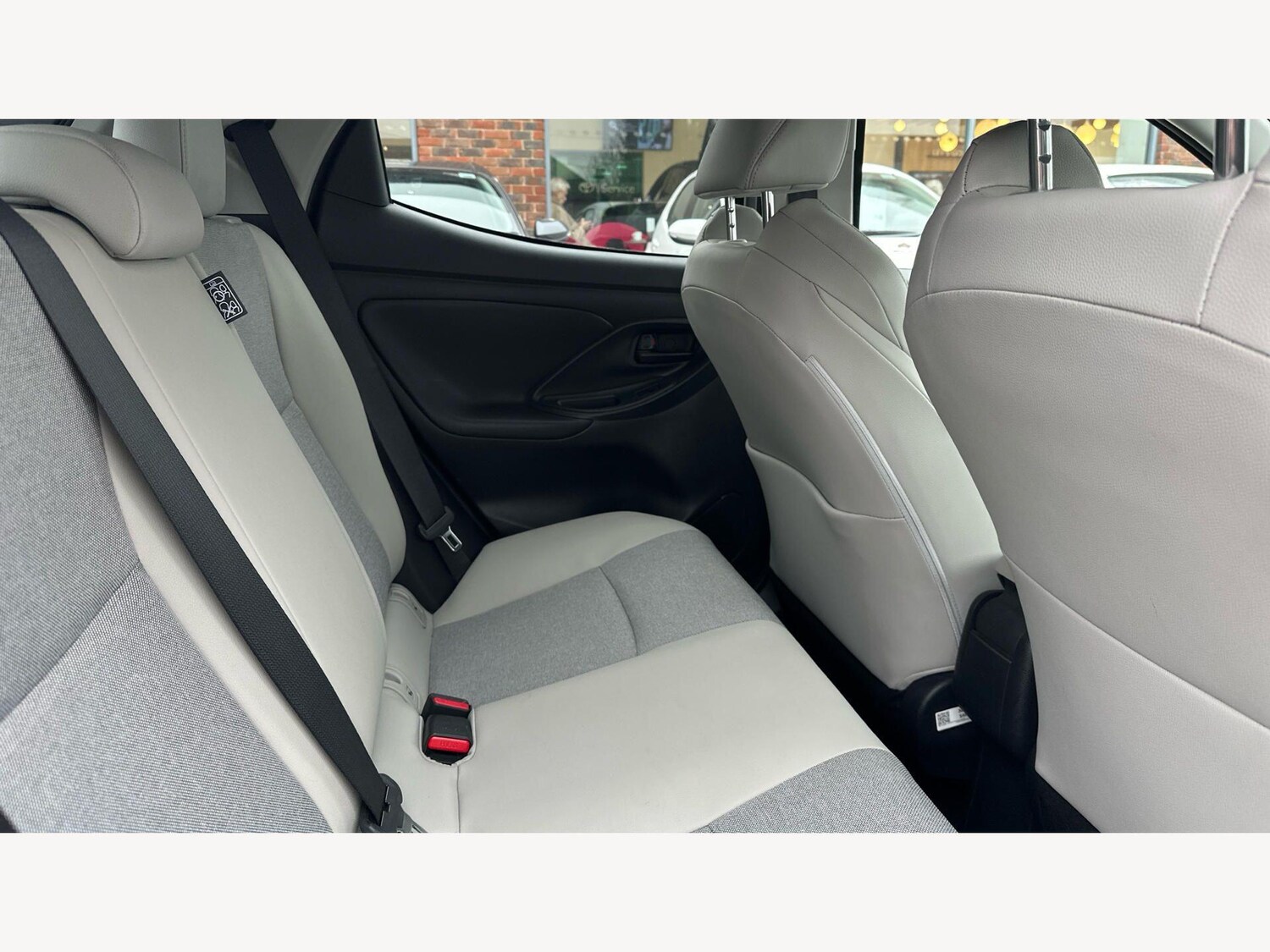 Used Toyota Yaris 2023 for sale - 77783070: Photo 14