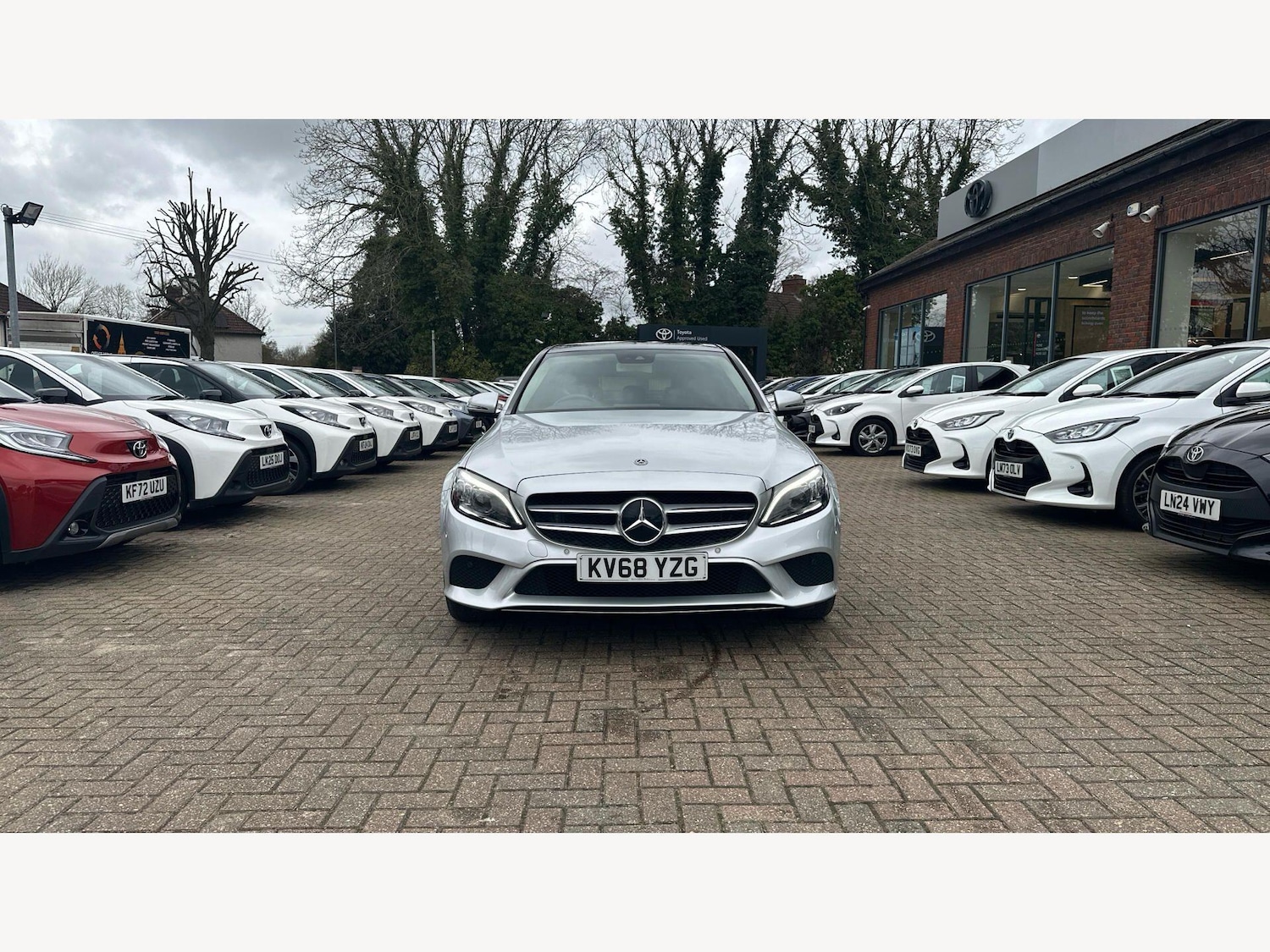 Used Mercedes-Benz C Class 2018 for sale - 77647021: Photo 17