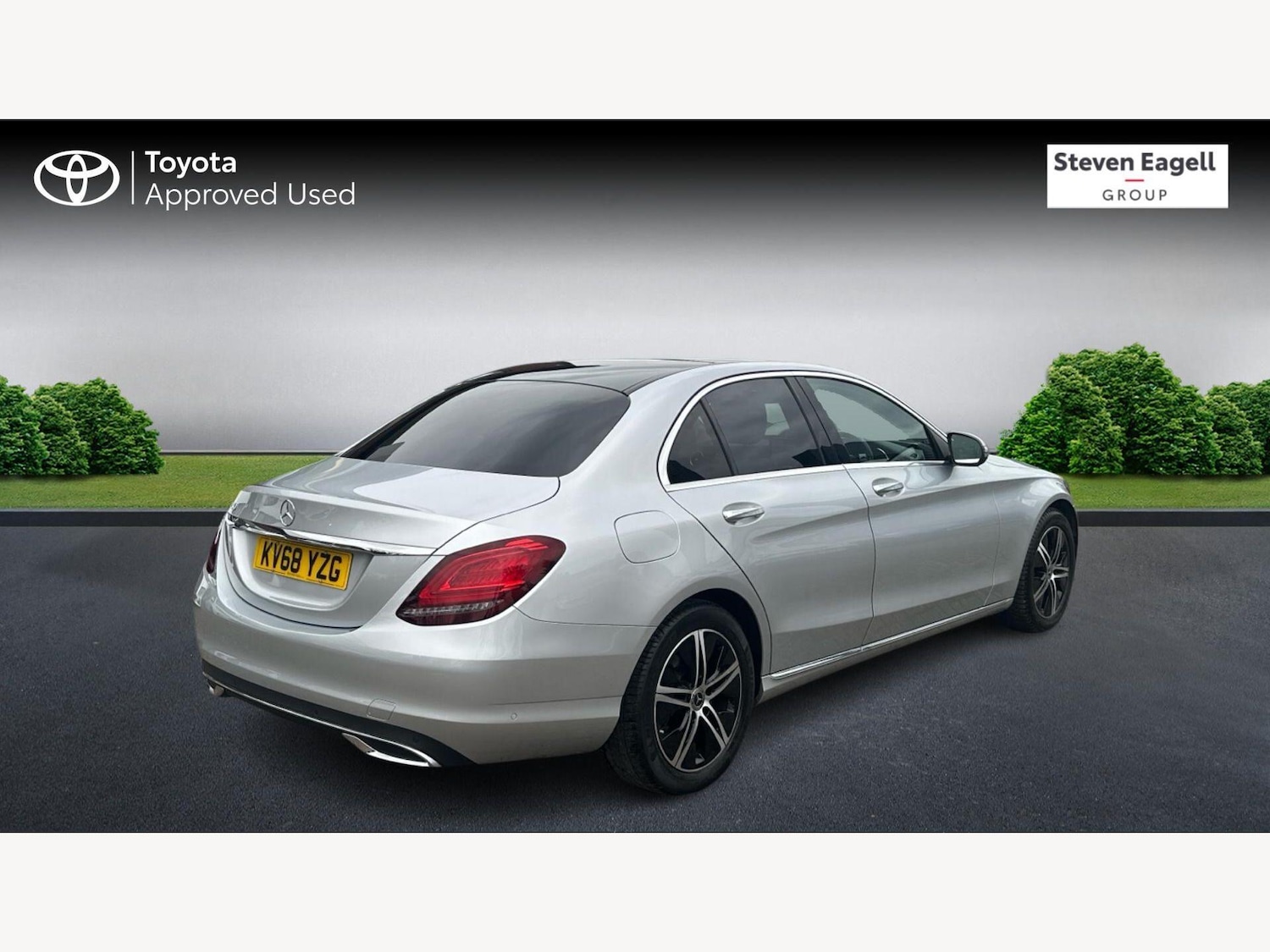 Used Mercedes-Benz C Class 2018 for sale - 77647021: Photo 2