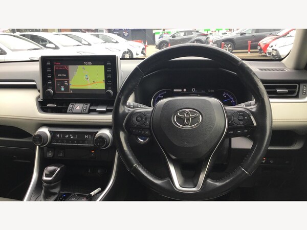 Used Toyota RAV4 2019 for sale - 76260337: Photo 10