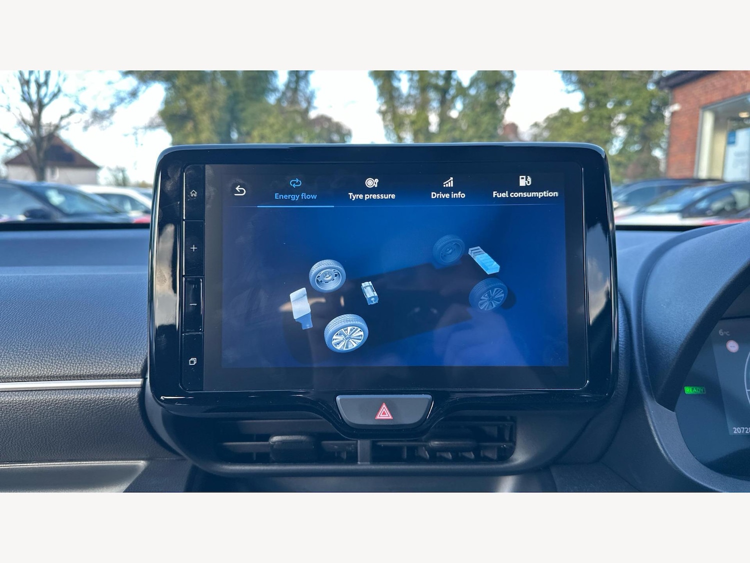 Used Toyota Yaris 2024 for sale - 77109905: Photo 23