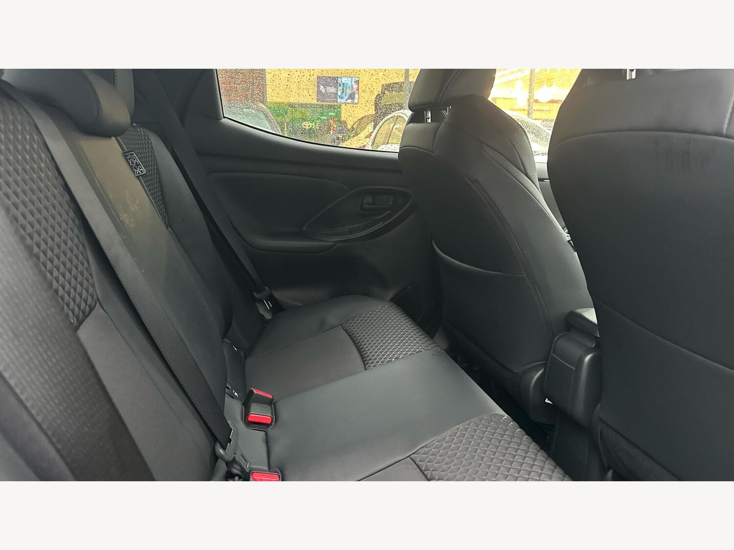 Used Toyota Yaris 2025 for sale - 76388856: Photo 14