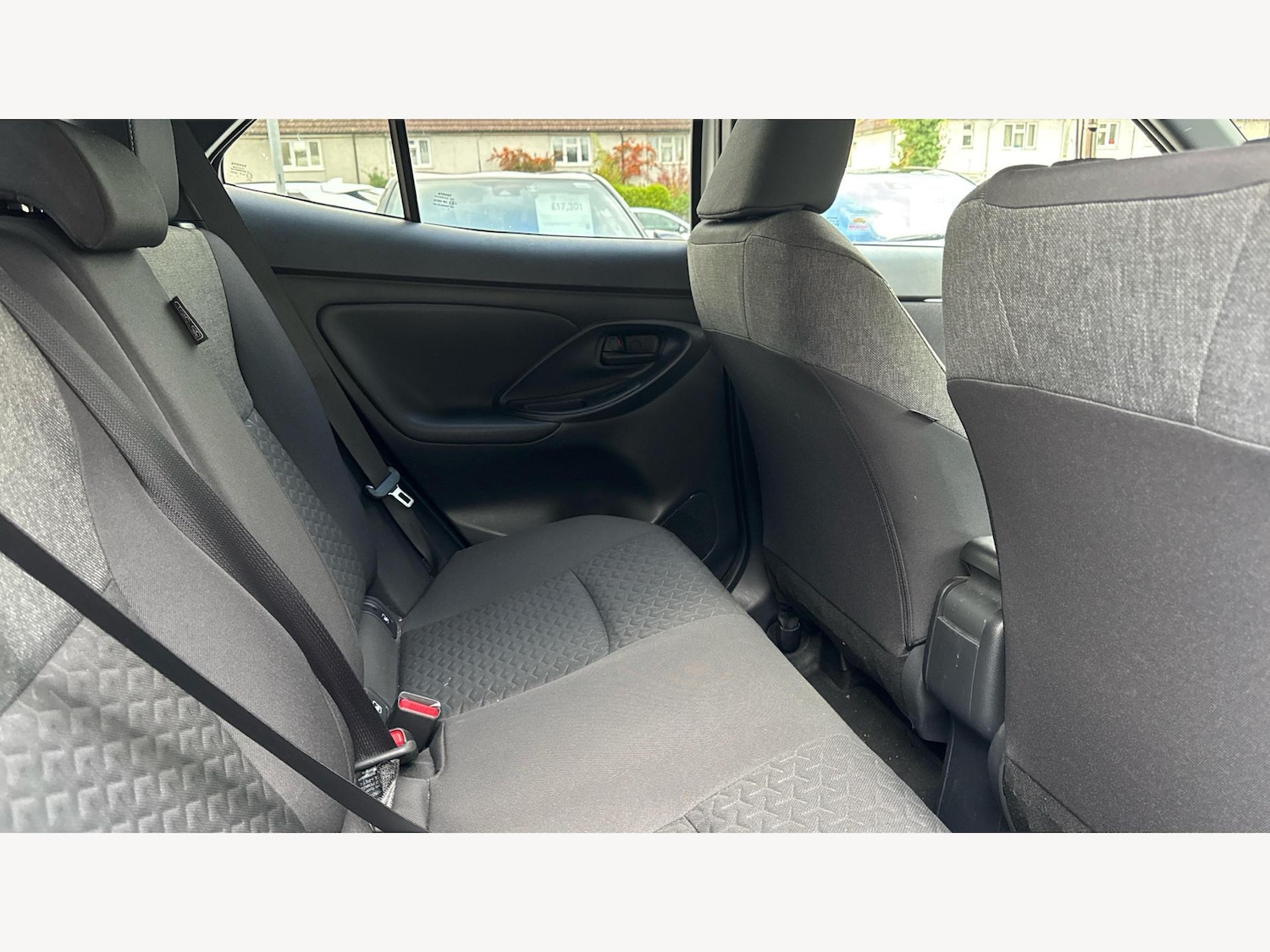 Used Toyota Yaris Cross 2022 for sale - 76424217: Photo 14