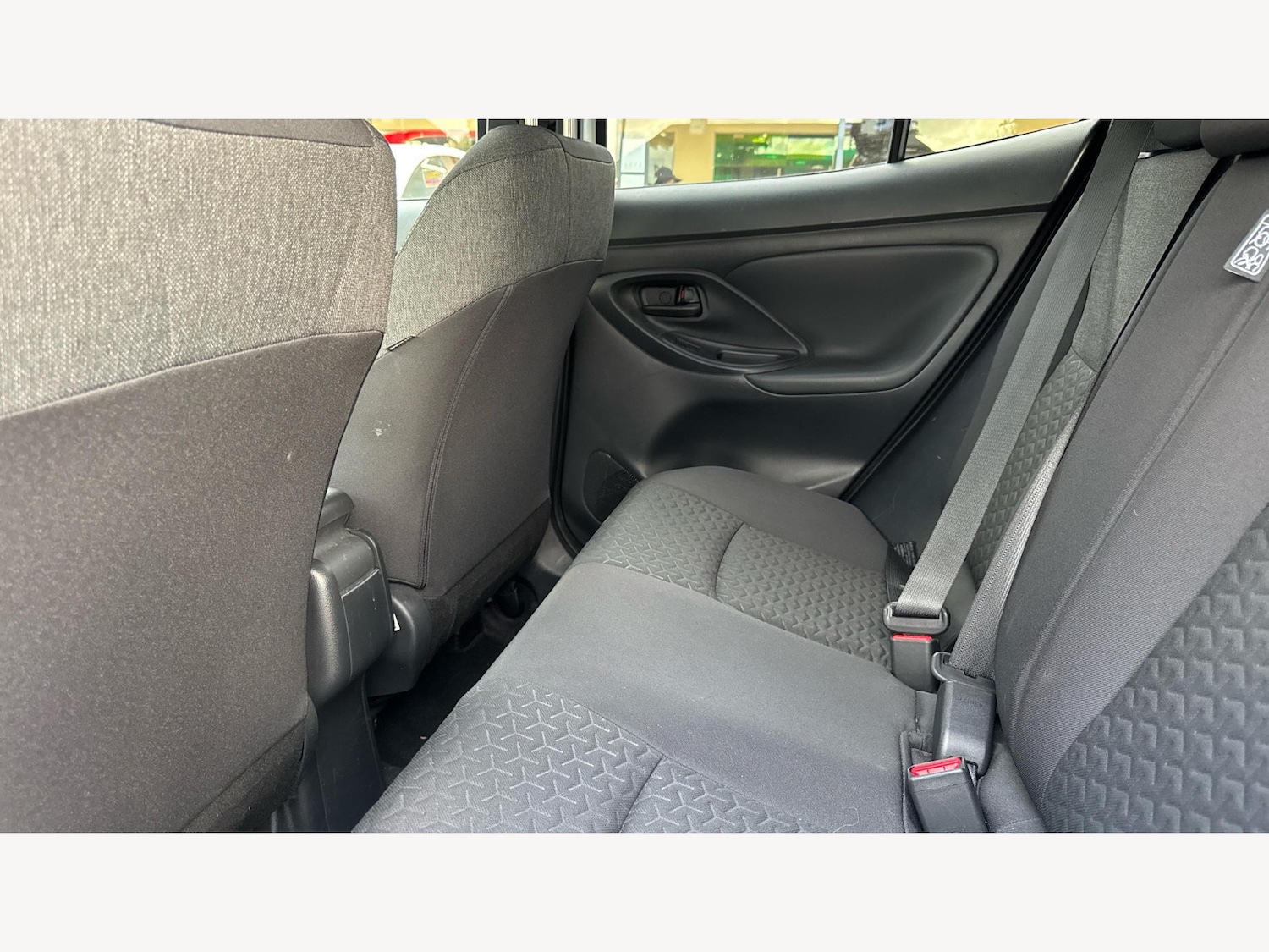 Used Toyota Yaris Cross 2022 for sale - 76424217: Photo 15