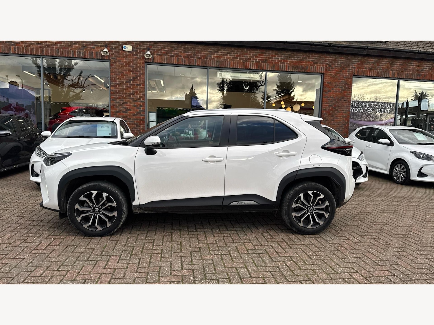 Used Toyota Yaris Cross 2022 for sale - 76424217: Photo 19