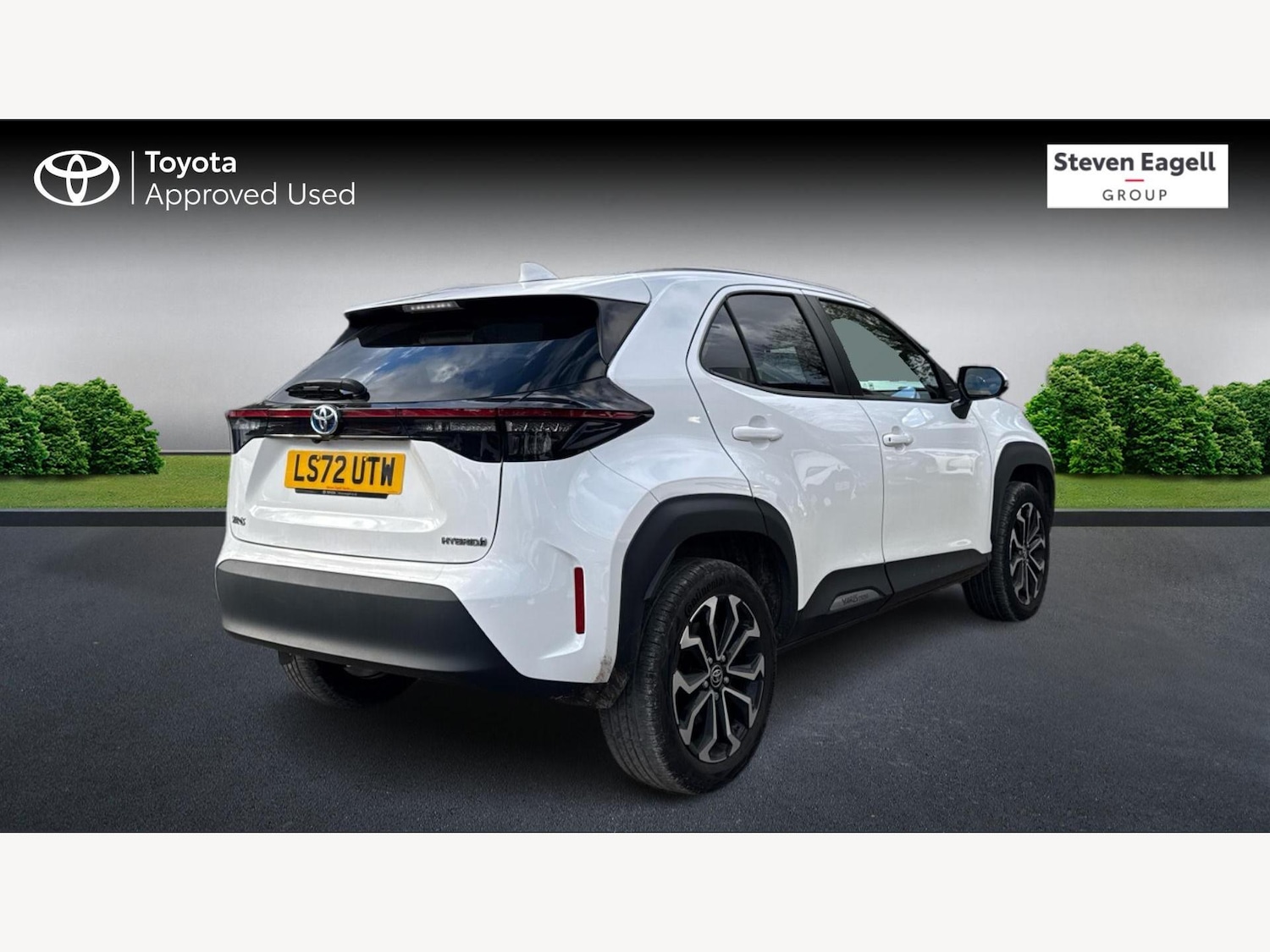 Used Toyota Yaris Cross 2022 for sale - 76424217: Photo 2