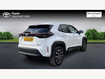 Used Toyota Yaris Cross 2022 for sale - 76424217: Photo