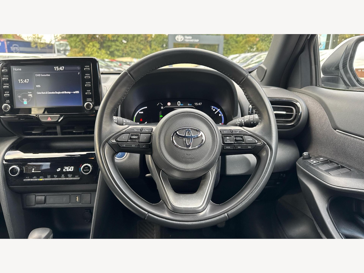 Used Toyota Yaris Cross 2022 for sale - 76424217: Photo 8