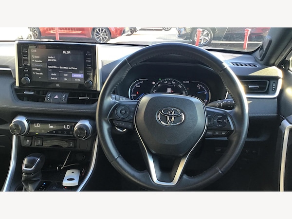 Used Toyota RAV4 2021 for sale - 76260116: Photo 10