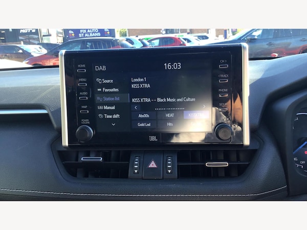 Used Toyota RAV4 2021 for sale - 76260116: Photo 9