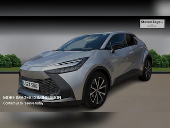 Used Toyota C-HR 2024 for sale - 79441740: Photo