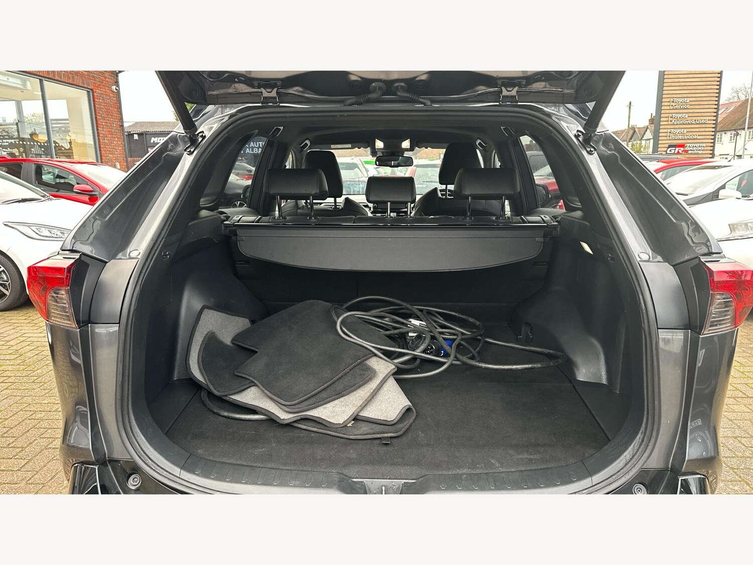 Used Toyota RAV4 2022 for sale - 77439684: Photo 16