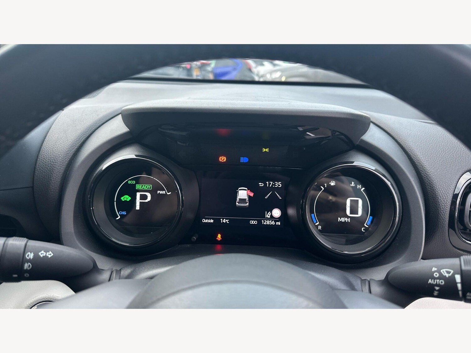 Used Toyota Yaris 2022 for sale - 77682868: Photo 11