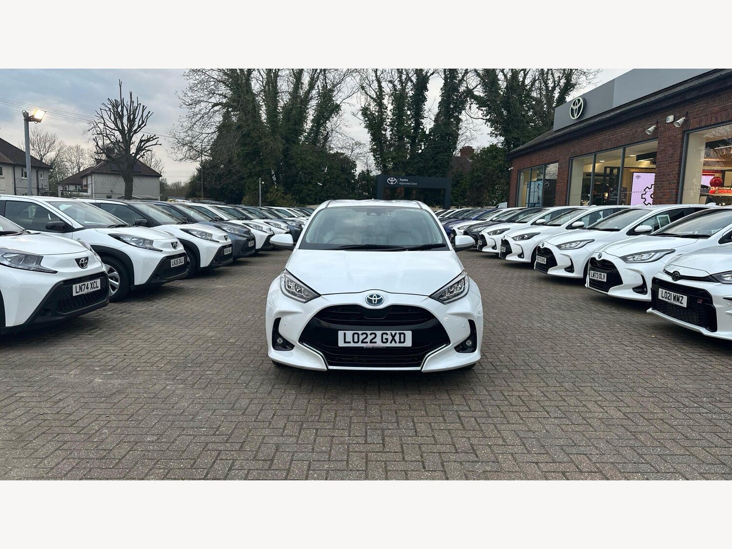 Used Toyota Yaris 2022 for sale - 77682868: Photo 17