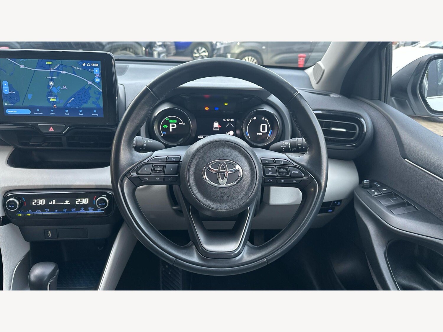 Used Toyota Yaris 2022 for sale - 77682868: Photo 8