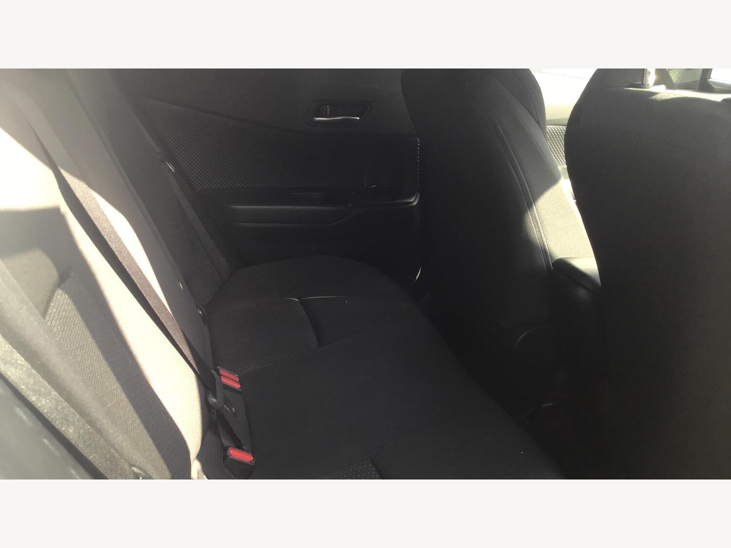 Used Toyota C-HR 2019 for sale - 76166762: Photo 14