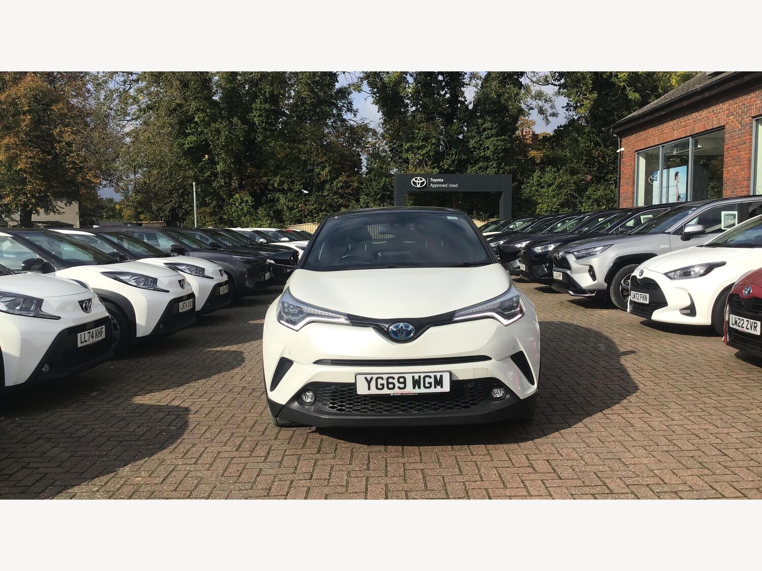 Used Toyota C-HR 2019 for sale - 76166762: Photo 17
