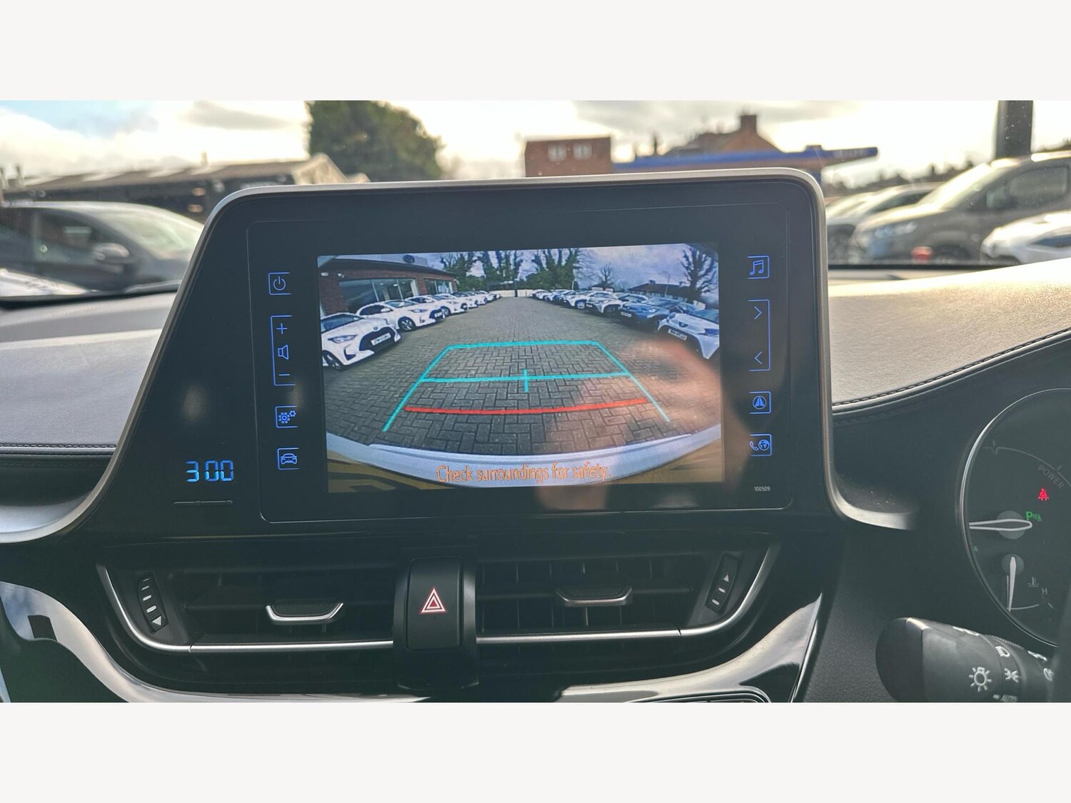 Used Toyota C-HR 2019 for sale - 76166762: Photo 26