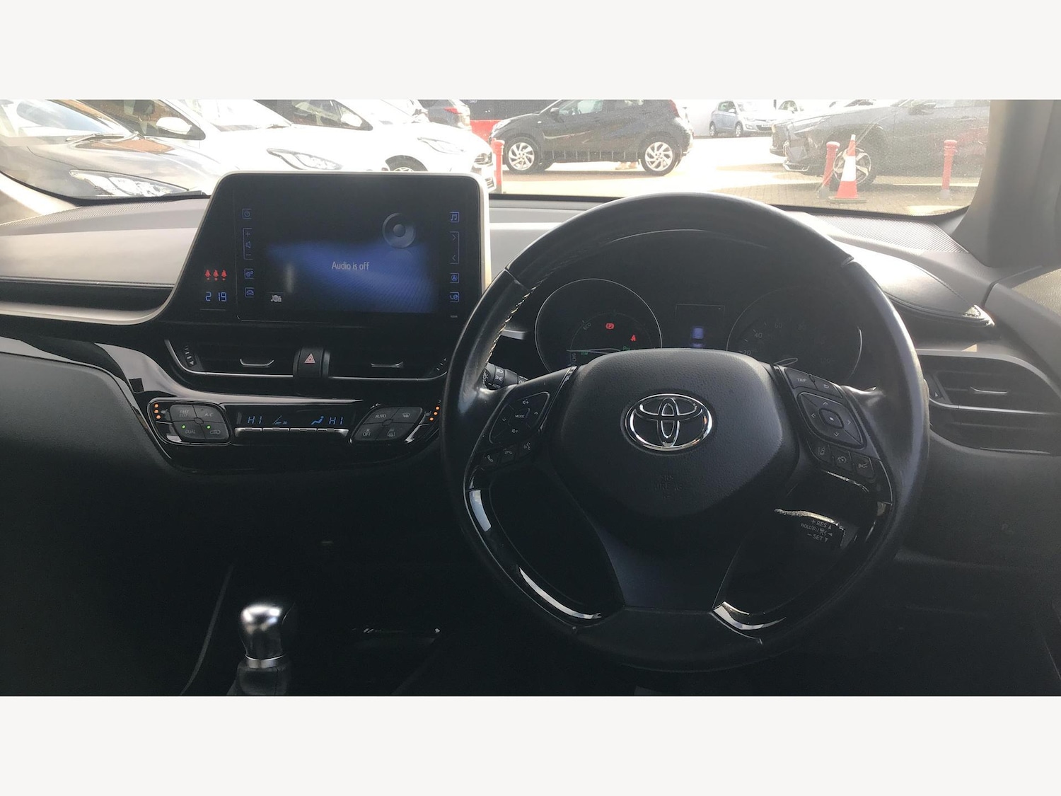 Used Toyota C-HR 2019 for sale - 76166762: Photo 8