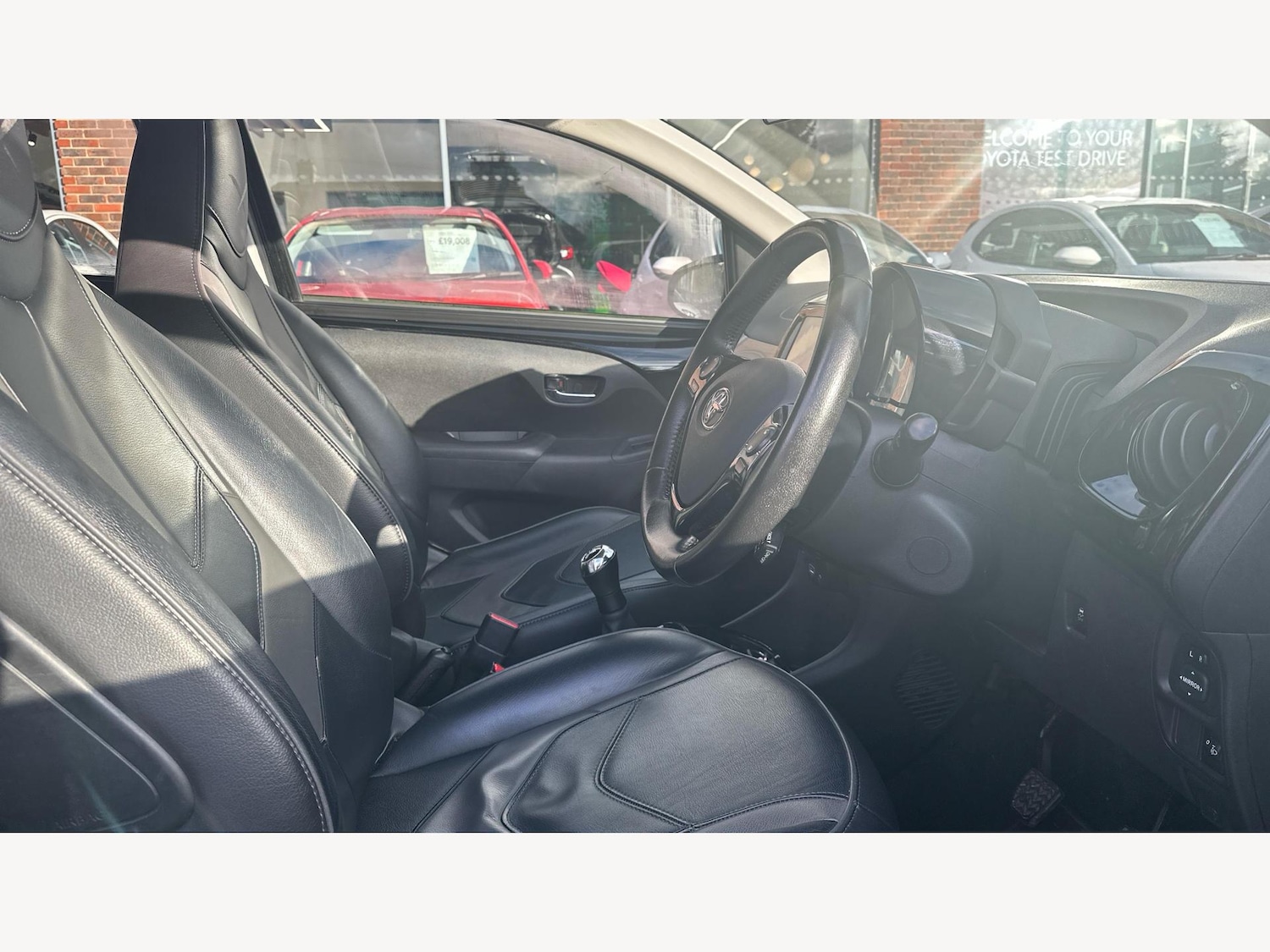 Used Toyota AYGO 2017 for sale - 77290635: Photo 13