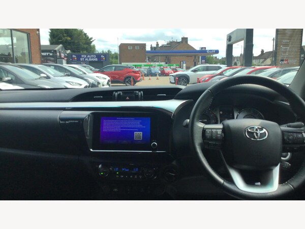 Used Toyota Hilux 2024 for sale - 74810336: Photo 7