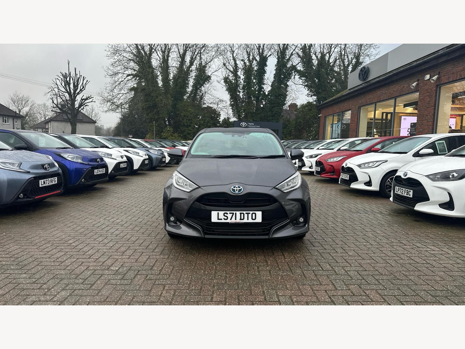 Used Toyota Yaris 2021 for sale - 77290779: Photo 17