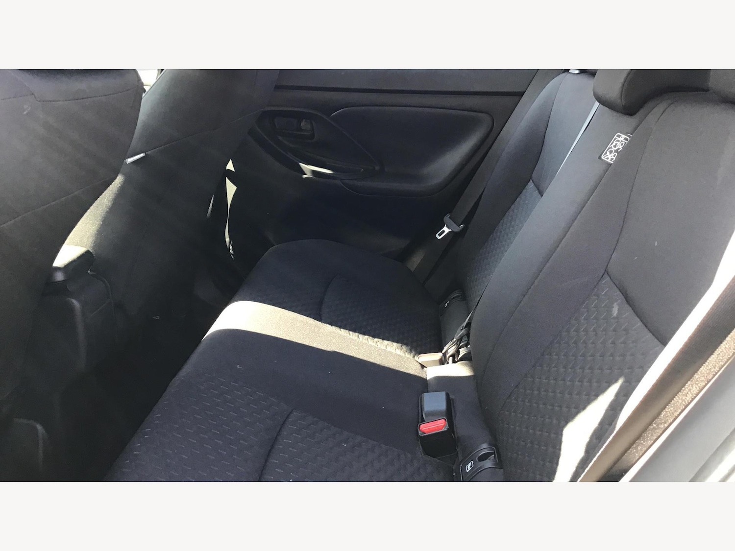 Used Toyota Yaris Cross 2025 for sale - 76152265: Photo 15