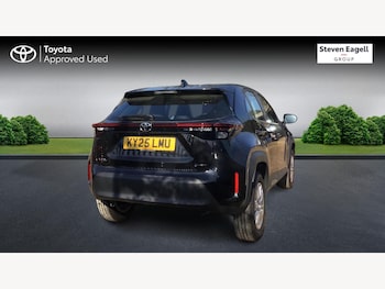 Used Toyota Yaris Cross 2025 for sale - 76152265: Photo 2