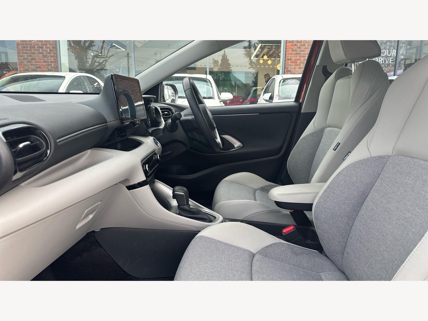 Used Toyota Yaris 2022 for sale - 77908714: Photo 12