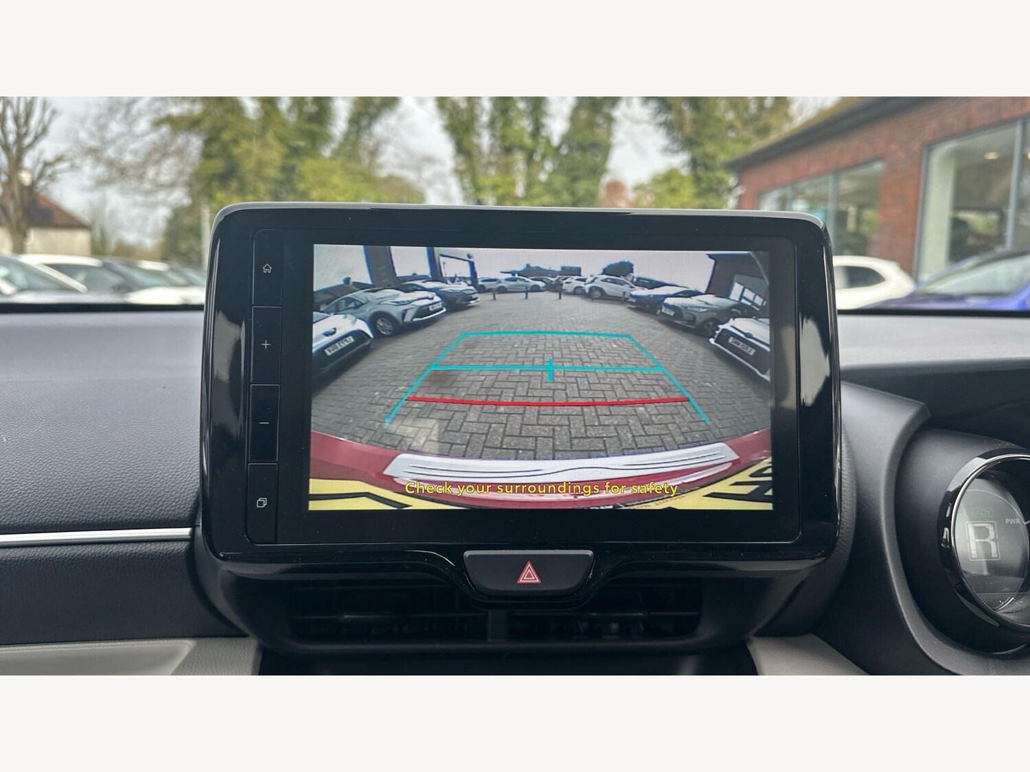 Used Toyota Yaris 2022 for sale - 77908714: Photo 25