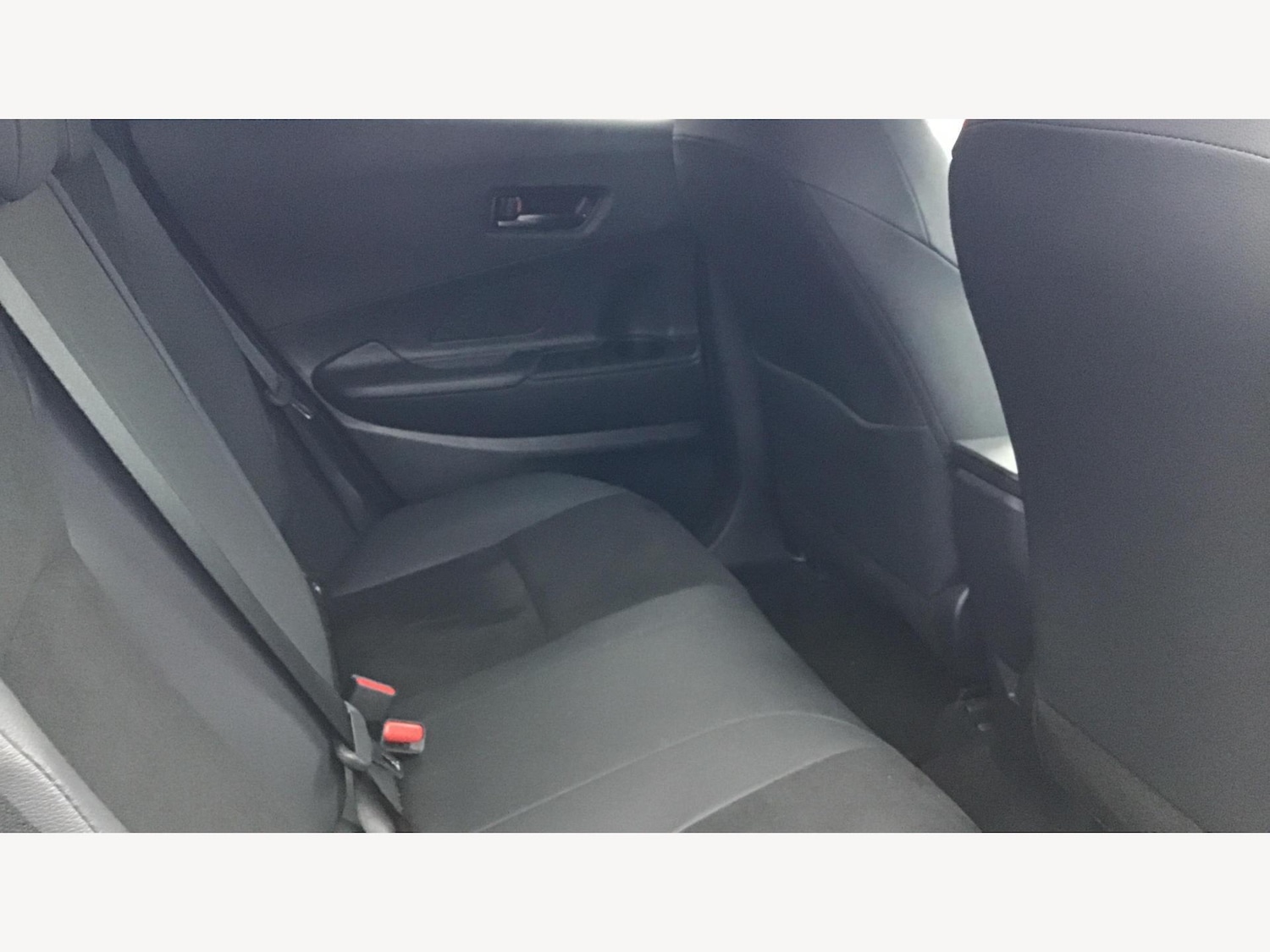 Used Toyota C-HR 2025 for sale - 76360992: Photo 14