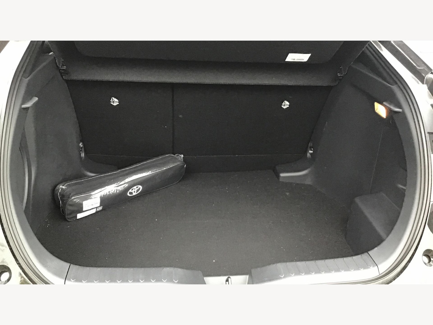 Used Toyota C-HR 2025 for sale - 76360992: Photo 16