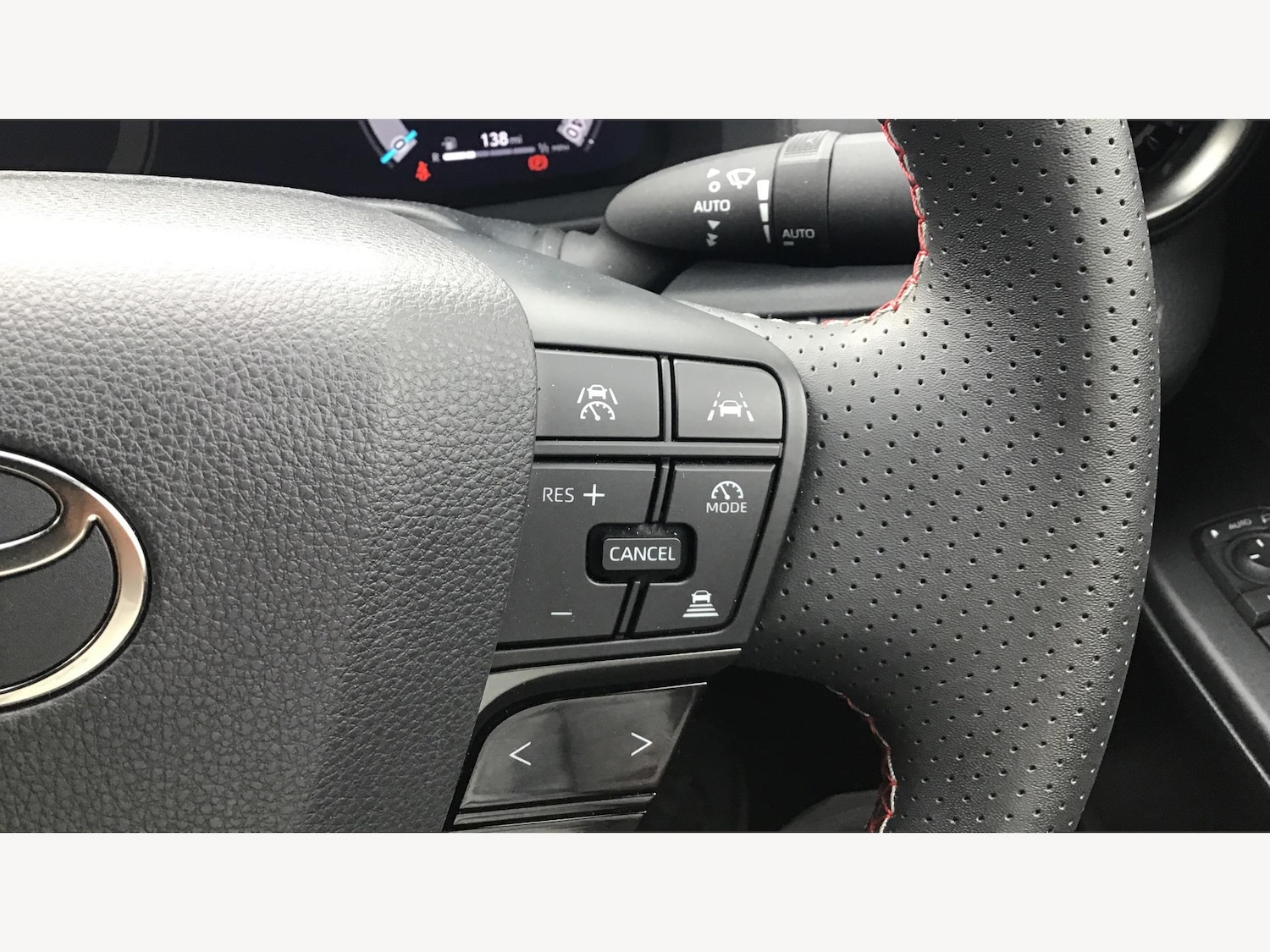 Used Toyota C-HR 2025 for sale - 76360992: Photo 23