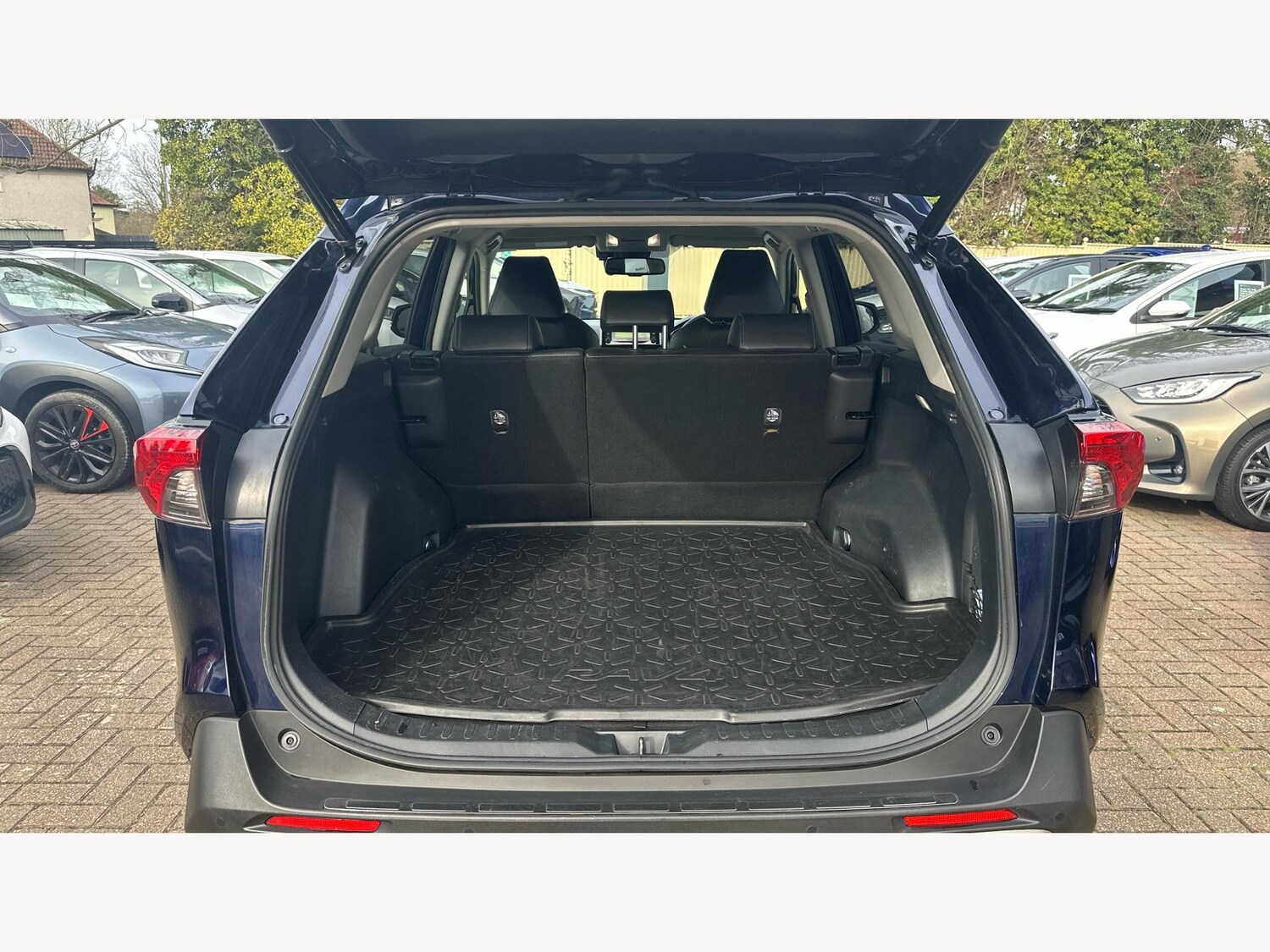 Used Toyota RAV4 2022 for sale - 77598269: Photo 16