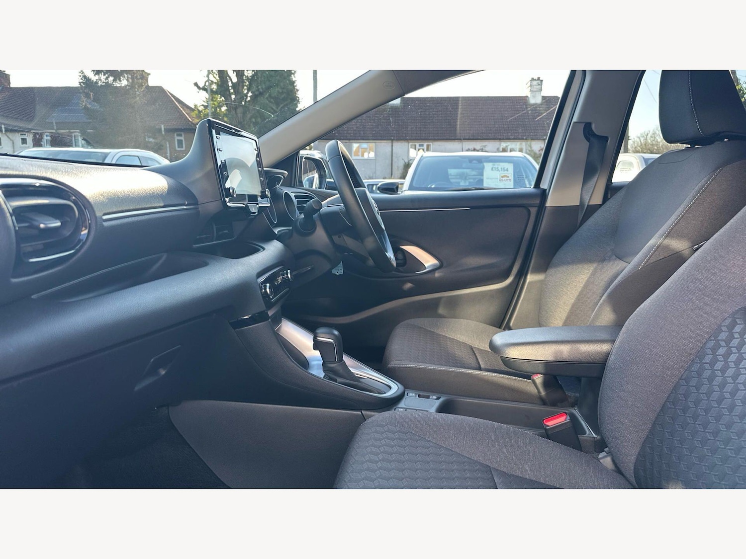 Used Toyota Yaris for sale - 77737479: Photo 12