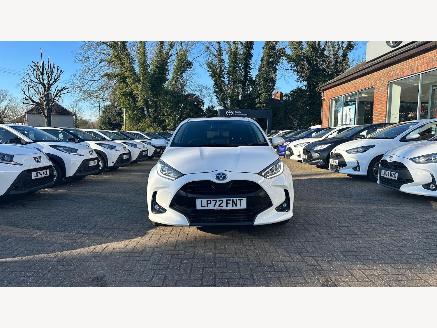 Used Toyota Yaris for sale - 77737479: Photo 17