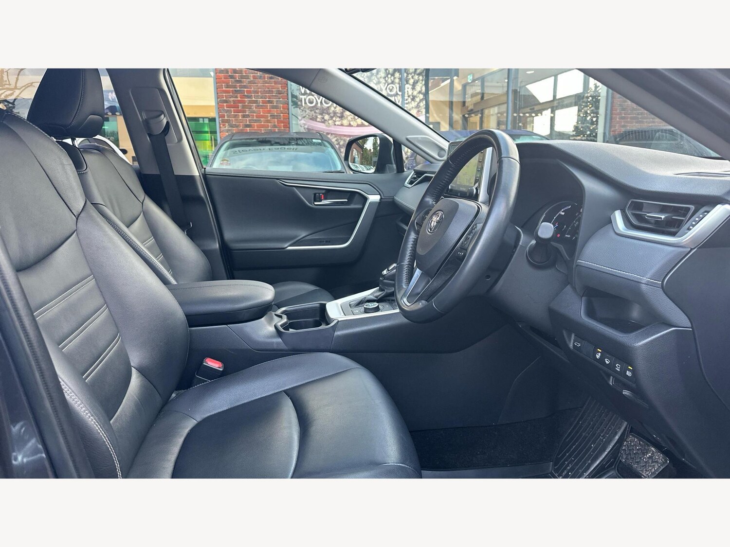 Used Toyota RAV4 2020 for sale - 76824925: Photo 13