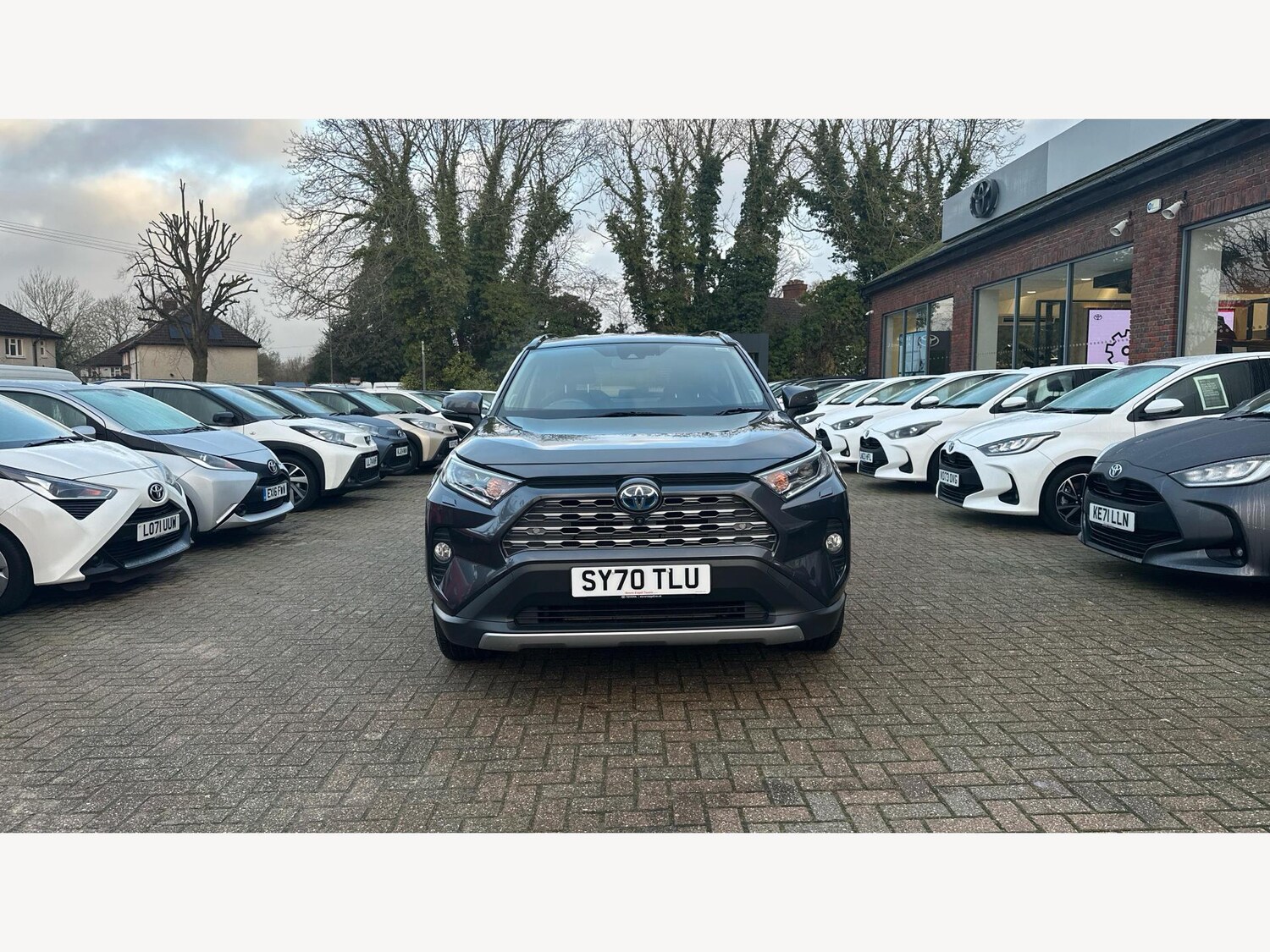 Used Toyota RAV4 2020 for sale - 76824925: Photo 17