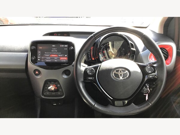 Used Toyota AYGO 2021 for sale - 75789500: Photo 10
