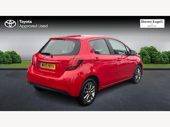 Used Toyota Yaris 2015 for sale - 77411174: Photo