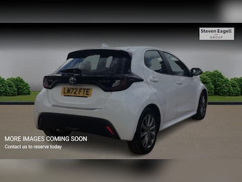 Used Toyota Yaris 2022 for sale - 75678455: Photo