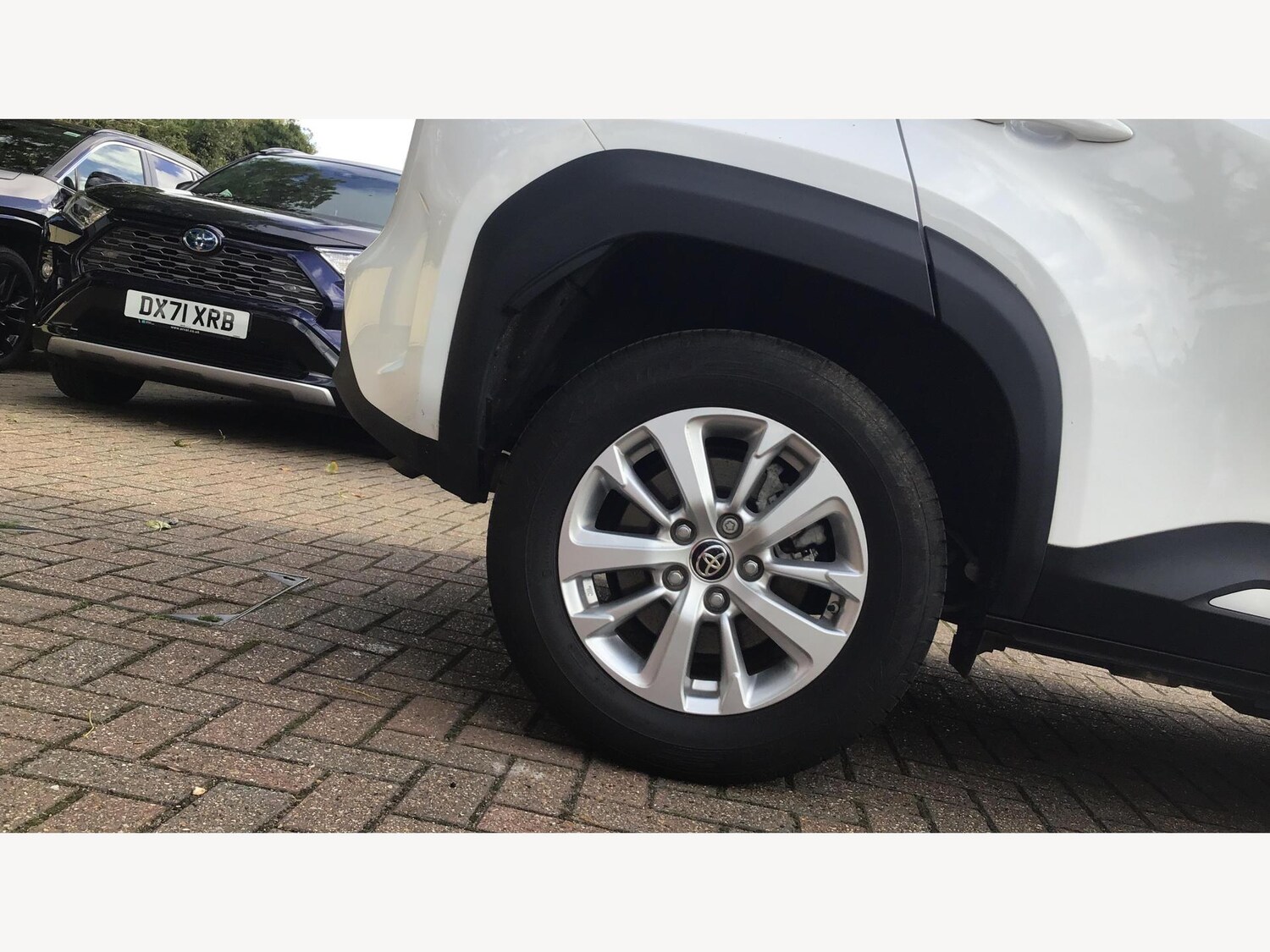 Used Toyota Yaris Cross 2024 for sale - 76152375: Photo 20