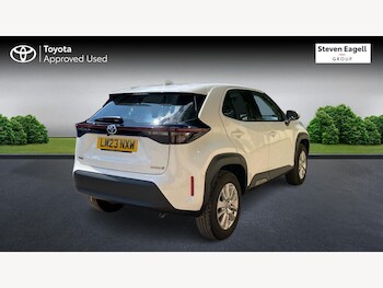 Used Toyota Yaris Cross 2023 for sale - 75060639: Photo